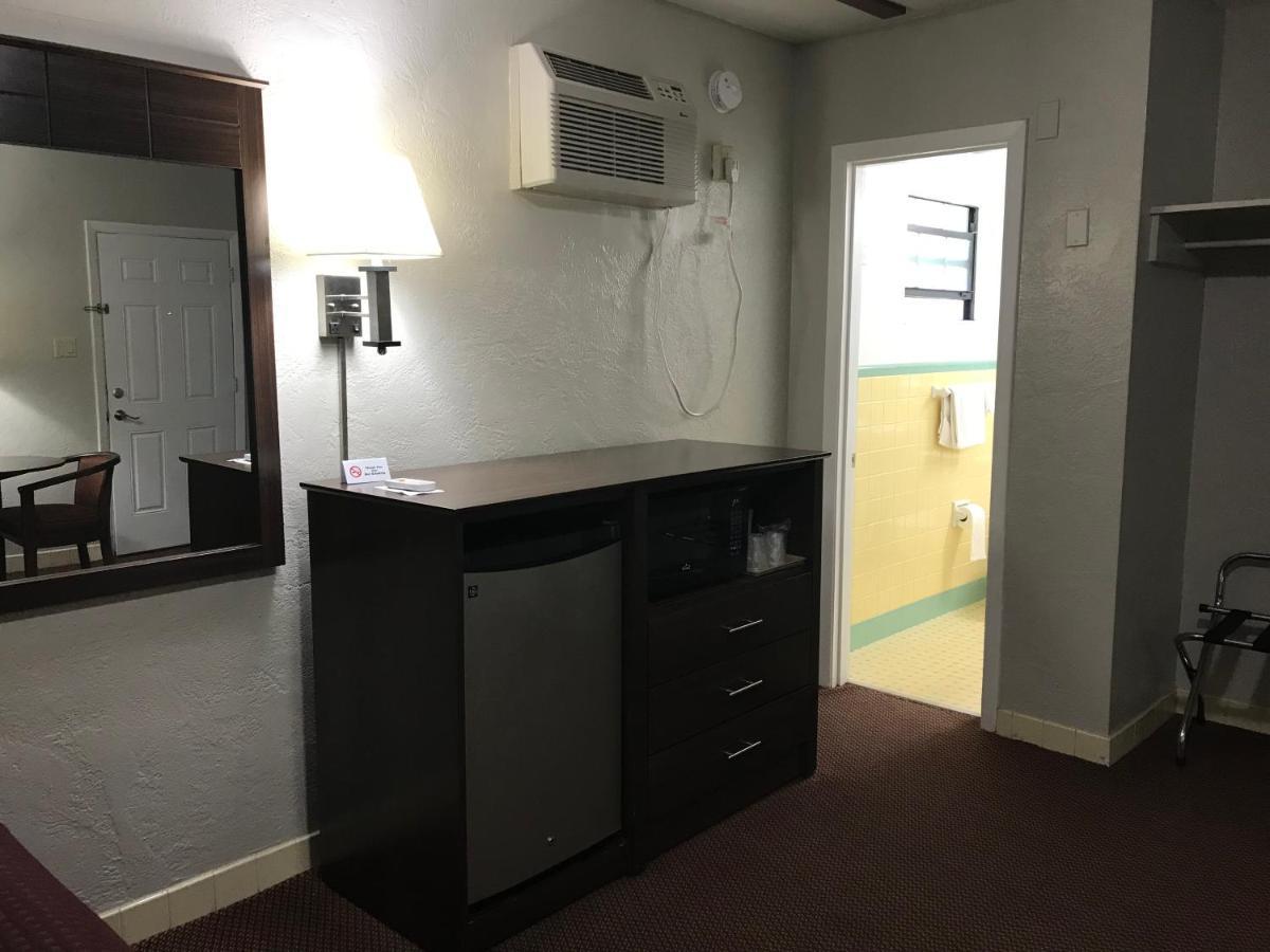 Silver Princess Motel Ocala Bagian luar foto